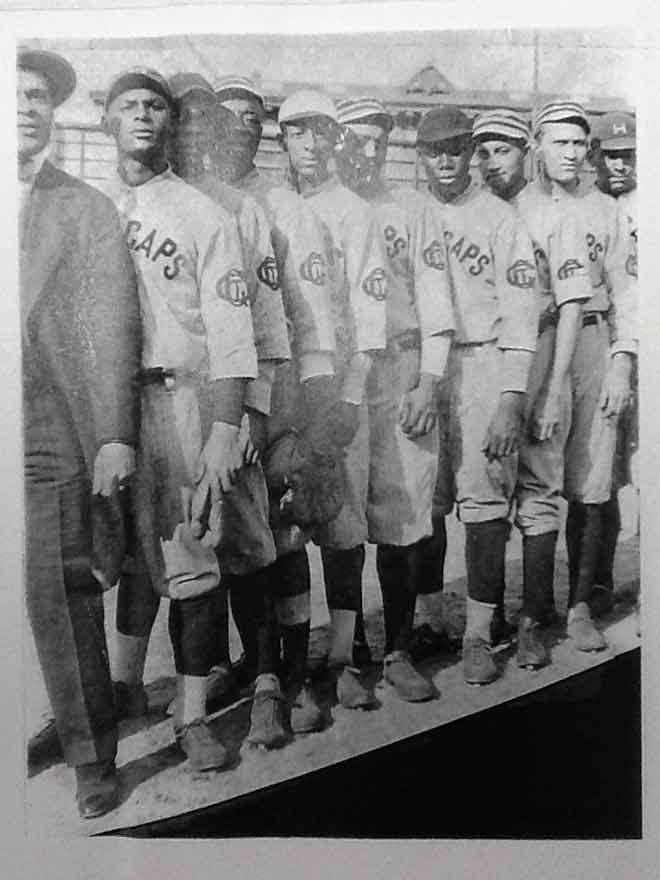 Chief Williams and his Grand Central Terminal Red Caps Base Ball Club, at Harlem’s Lenox Oval, 1918. Howard “Stretch” Johnson Papers, Columbia RBML